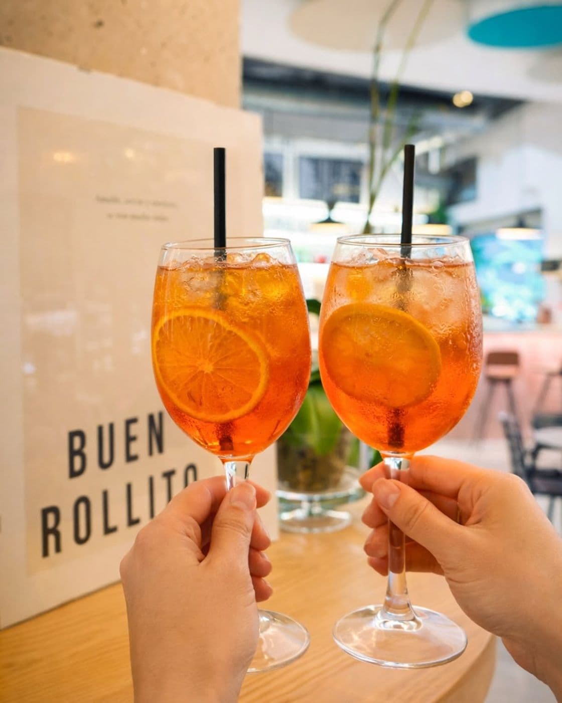 Dos Aperol Spritz para brindar